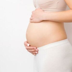Sự phát triển của thai 20 tuần tuổi và thay đổi trong cơ thể mẹ