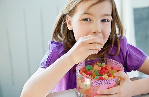 Vì sao phải bổ sung kẹo dinh dưỡng cho bé?