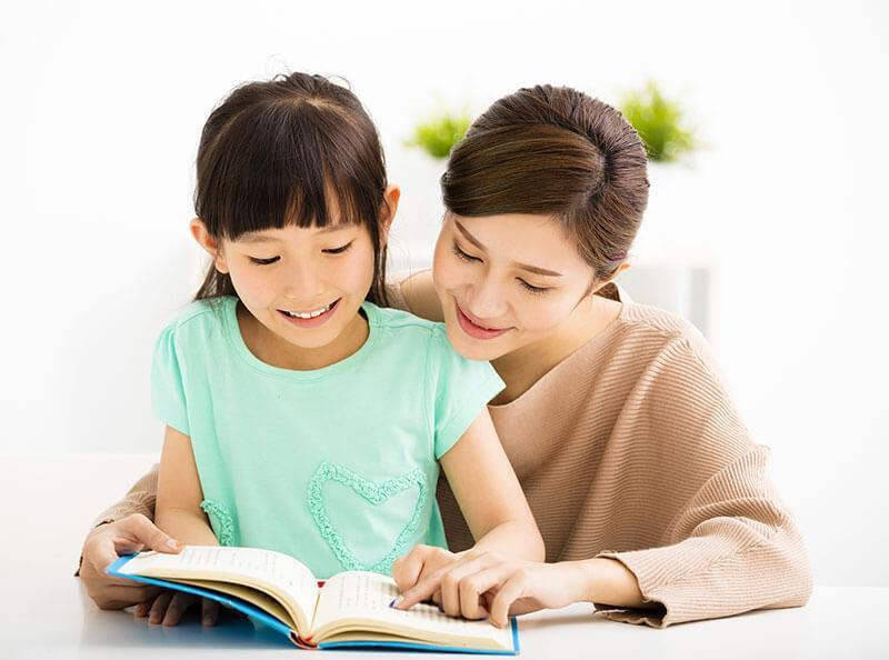 Cha mẹ cần làm gì để khuyến khích bé 5 tuổi tập viết?