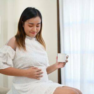 Đau bụng khi mang thai 5 tuần có đáng lo ngại không?